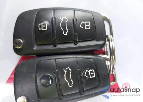 2015 Audi Q3 2.0T Premium Plus из США, поврежденный, VIN WA1EFCFS4FR009507